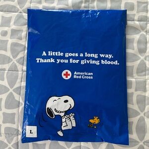 Peanuts × American Red Cross Mystery T-Shirt L unopened. Unisex